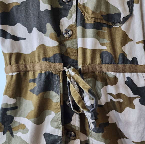 Madewell Wide Leg Jumpsuit in Cottontail Camo Size 6 - Picture 4 of 14